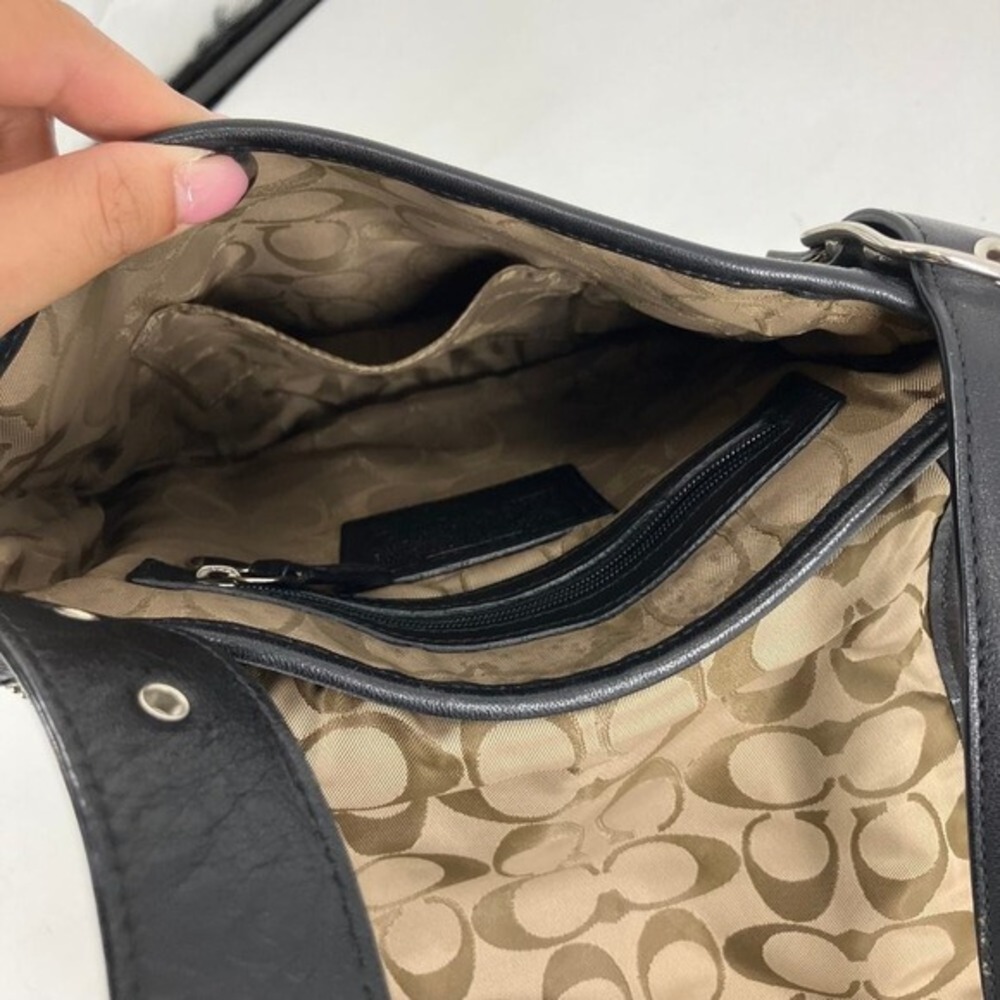 Coach Black Leather Legacy Studio Flap Bag Crossbody‎ Shoulder Bag - Picture 3 of 3